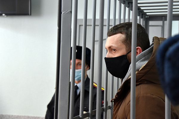 Суд отменил решение о досрочном освобождении виновника смертельной аварии на Малышева