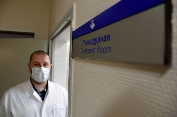 Сделать прививку против COVID 14 января можно в ТЦ Екатеринбурга и пяти городов области. Публикуем график