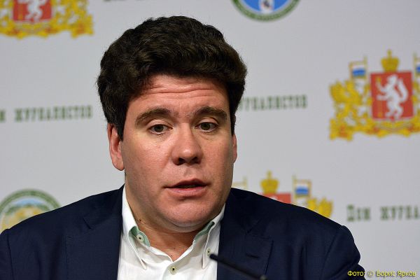 Денис Мацуев попросил свердловчан оставаться дома