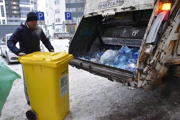 Эксперт: в области можно создать хабы, где людям будут платить за рассортированный мусор