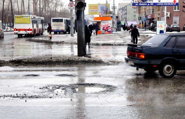 На пути в долговую пропасть