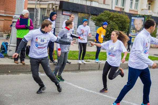 В Екатеринбурге прошла традиционная эстафета на приз «Вечерки»