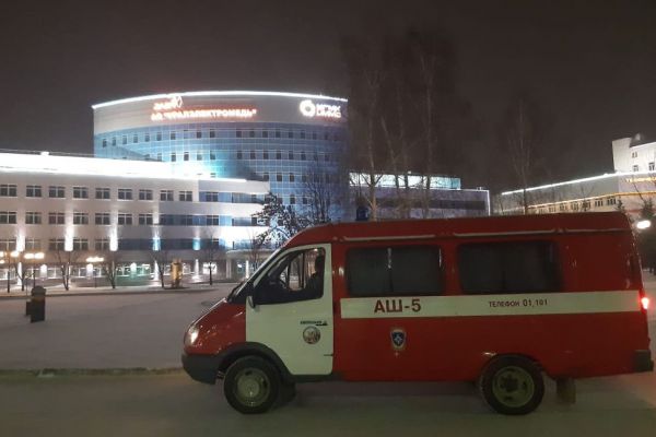 В Верхней Пышме на территории завода произошёл крупный пожар