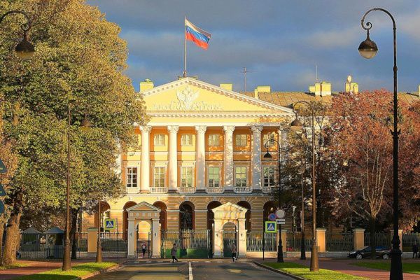 Бывших уральцев, пострадавших из-за аварии на «Маяке», примут без очереди в мэрии Санкт-Петербурга