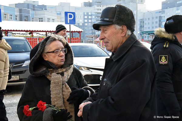 Екатеринбургские пенсионеры получили от незнакомцев открытки с добрыми пожеланиями