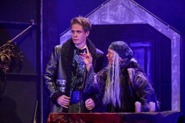 Лесные духи против людских предрассудков: Свердловская музкомедия представила мюзикл «Колдунья»