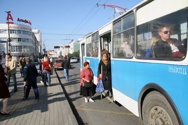 «Пишите и про лужи тоже…»