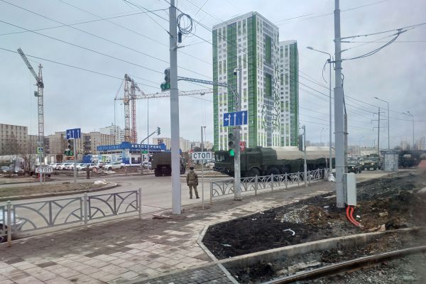 Улицы на Вторчермете перекрыли из-за репетиции парада Победы