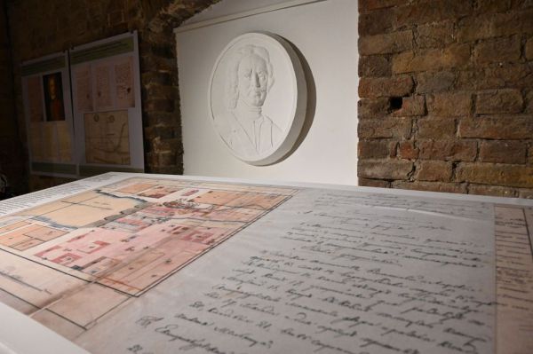 Свердловчане смогут увидеть указы Петра I, с которых началась история Горнозаводского Урала