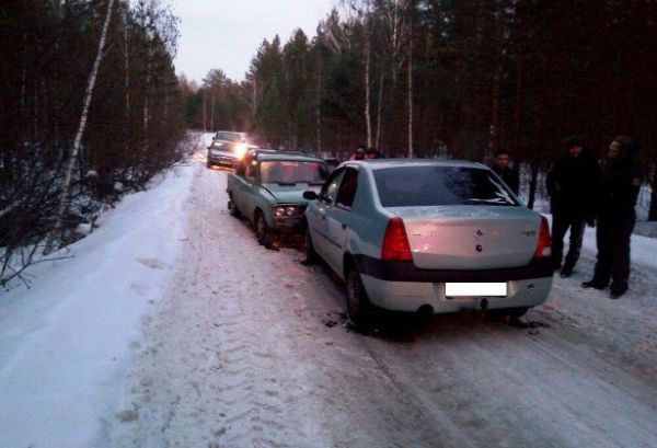 В Монетном две автоледи не поделили дорогу