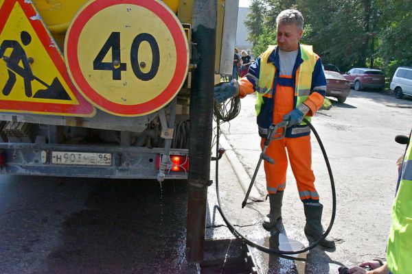 Улица Бабушкина в Екатеринбурге будет закрыта еще месяц