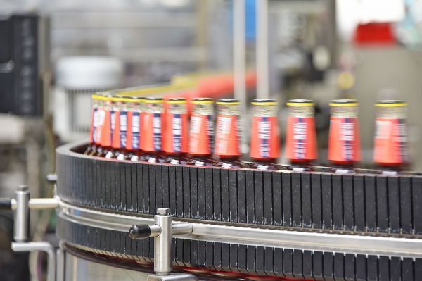 100 литров контрафактного алкоголя изъяли полицейские Нижнего Тагила