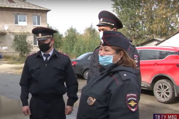 82-летнего заблудившегося грибника нашли живым в лесопарке на Уктусе недалеко от аэропорта