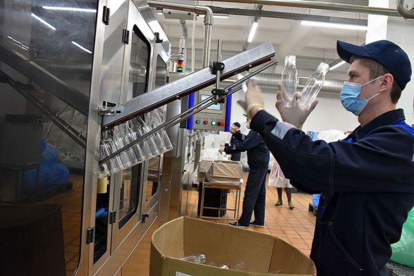 Свердловские работодатели получили более 77 млн рублей на субсидии для найма сотрудников