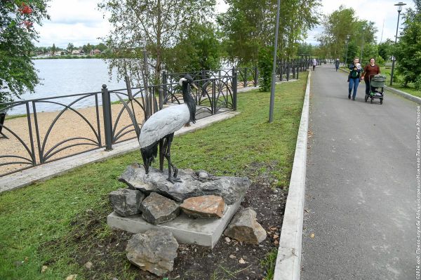 В Нижнем Тагиле установили скульптуры, посвященные творчеству Булата Окуджавы