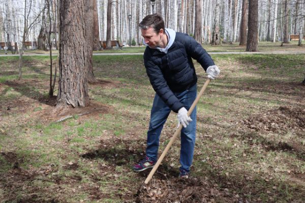 Встретить зиму в чистом городе предложил жителям глава Верхней Пышмы