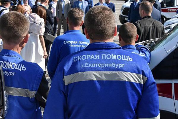 Водители карет скорой помощи спасли подстанцию от пожара