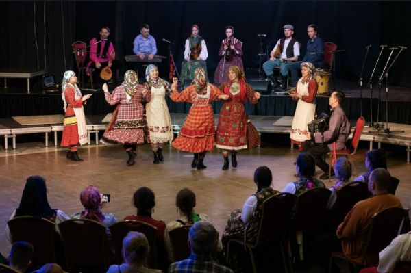 На Урале встретятся хранители народных песен и танцев: открыт прием заявок на юбилейный фестиваль «Песенная кадриль»